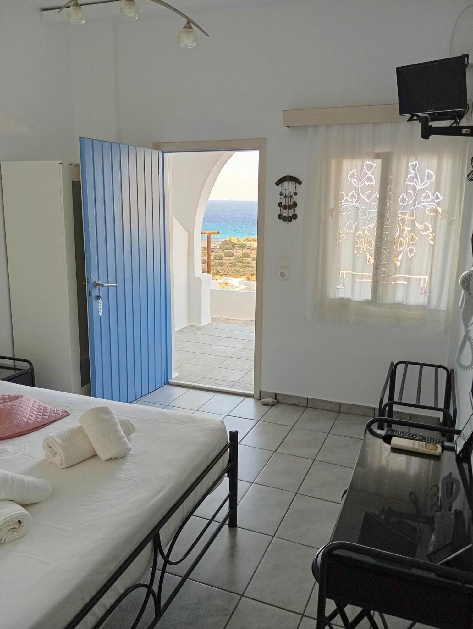 Lucas B Panorama Appartement Alopronia Buitenkant foto