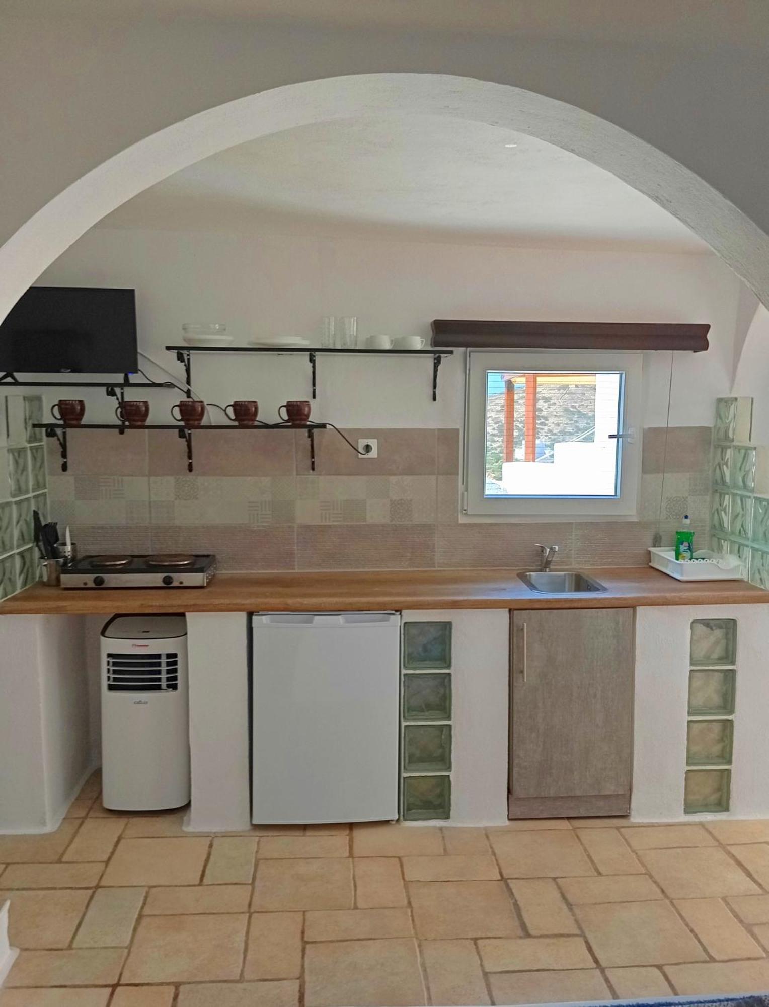 Lucas B Panorama Appartement Alopronia Buitenkant foto